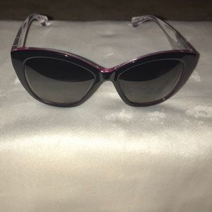 Dolce and Gabbana polarized sunglasses-with case